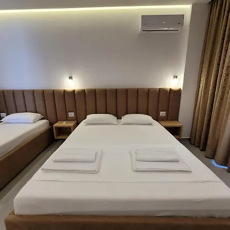 Anxhelo Apartment