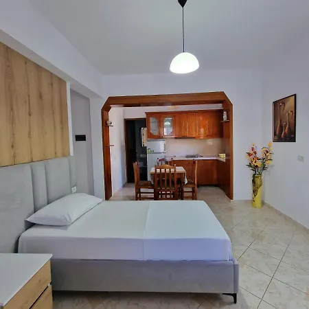 Anxhelo Apartment Ksamil