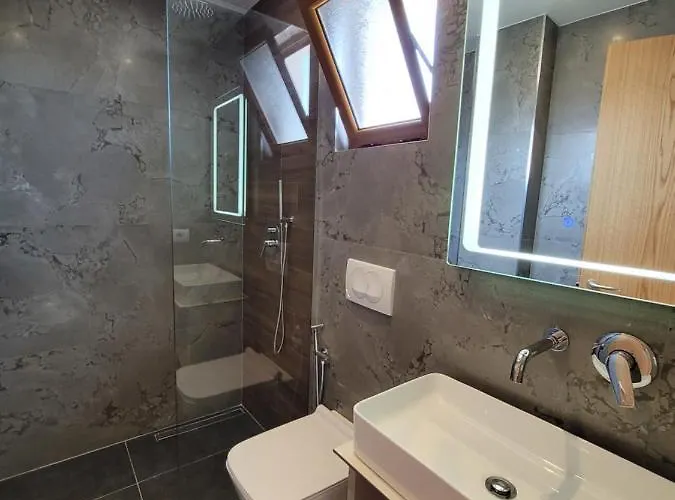 Anxhelo Apartmán