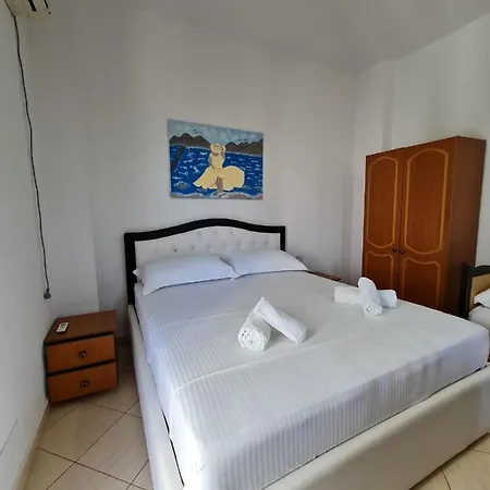 Anxhelo Apartment
