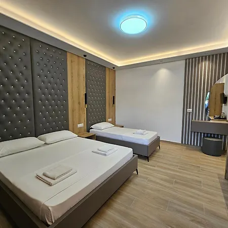 Anxhelo Apartment Ksamil