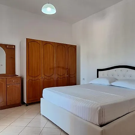 Apartament Anxhelo *