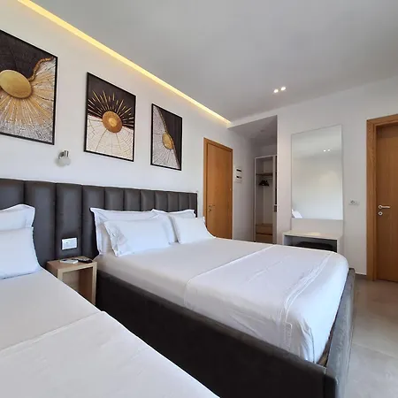 Anxhelo Apartment