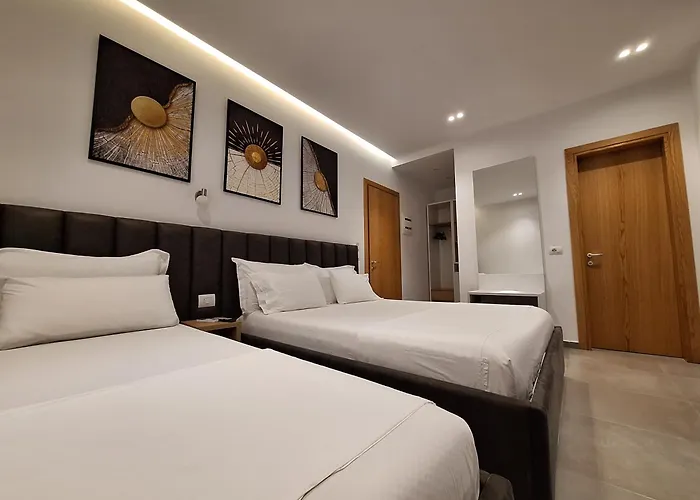 アパート Anxhelo